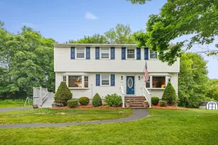 11 Beaver Pl, Billerica, MA 01821 - Photo 1