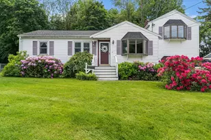 31 Worcester St, Bridgewater, MA 02324 - Photo 1