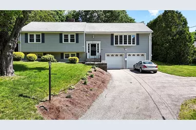 38 Juniper Ln, Holden, MA 01520 - Photo 1