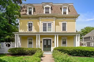 19 Woodbine St, Newton, MA 02466 - Photo 1