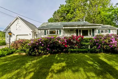 957 Homestead Ave, Holyoke, MA 01040 - Photo 1