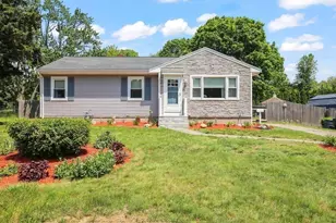 51 Stevens Rd, Swansea, MA 02777 - Photo 1