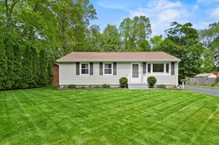 4 Polito Dr, Worcester, MA 01604 - Photo 1