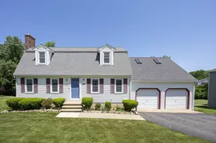 165 Roundtop Rd, Marlborough, MA 01752 - Photo 1