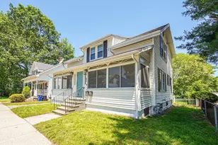 22 Tampa St, Worcester, MA 01604 - Photo 1