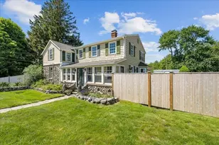 127 Main St, Norwell, MA 02061 - Photo 1
