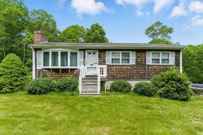 198 Homestead Ave, Rehoboth, MA 02769 - Photo 1