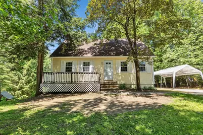 11 Mayflower, Merrimack, NH 03054 - Photo 1