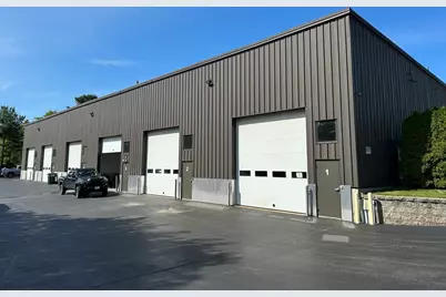 27 Kondelin Rd #3, Gloucester, MA 01930 - Photo 1