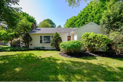 63 Hawthorne, Weymouth, MA 02189 - Photo 1