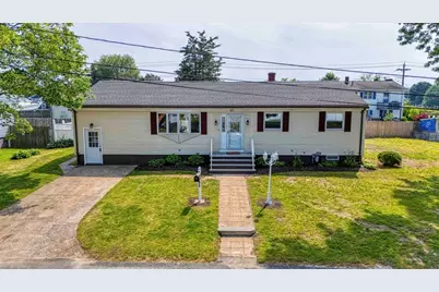 95 Evergreen Ave, Somerset, MA 02726 - Photo 1