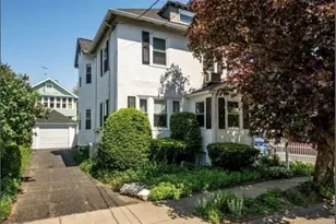 39 Hull St, Belmont, MA 02478 - Photo 1