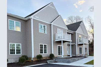 4 S Spooner St #7, Plymouth, MA 02360 - Photo 1