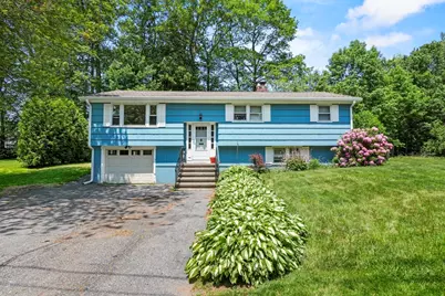 29 Mayflower Circle, Leicester, MA 01524 - Photo 1