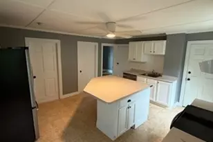 17 Davis St, Plymouth, MA 02360 - Photo 1