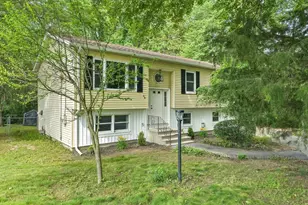 48 Lawnwood St, Springfield, MA 01119 - Photo 1