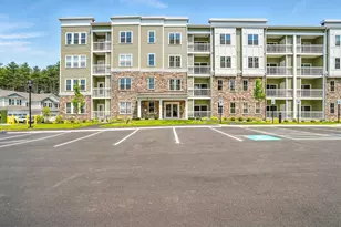 4 Winslow Ln, Grafton, MA 01536 - Photo 1