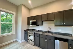 58-60 Mineral St, Reading, MA 01867 - Photo 1