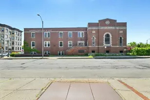 378 Maple St, Holyoke, MA 01040 - Photo 1