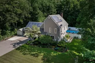 61 Northbridge Rd, Mendon, MA 01756 - Photo 1