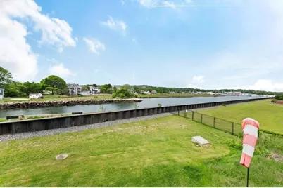 10 Perkins Rd, Gloucester, MA 01930 - Photo 1