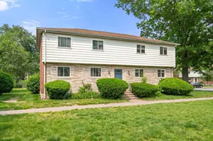 172 Bishop Dr, Framingham, MA 01702 - Photo 1