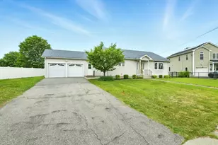 254 Island Pond Rd, Springfield, MA 01118 - Photo 1