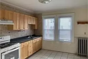 193 Willis Ave, Medford, MA 02155 - Photo 1