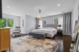 2 Benjamin Pl, Brookline, MA 02467 - Photo 1