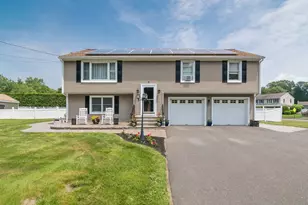 342 Barry St, Agawam, MA 01030 - Photo 1