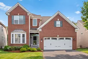 72 Sherwood Dr, Methuen, MA 01844 - Photo 1