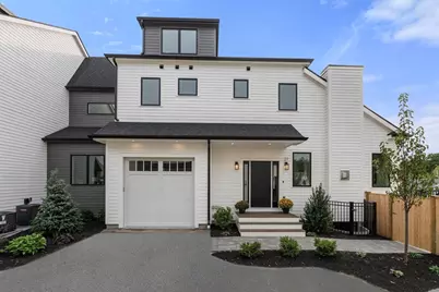 27 Johnson Place #27, Newton, MA 02466 - Photo 1