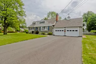 182 Central Miami St, West Springfield, MA 01089 - Photo 1