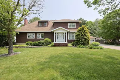 185 South St, Plainville, MA 02762 - Photo 1