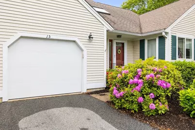 15 Pebble Beach #2005-103, Mashpee, MA 02649 - Photo 1