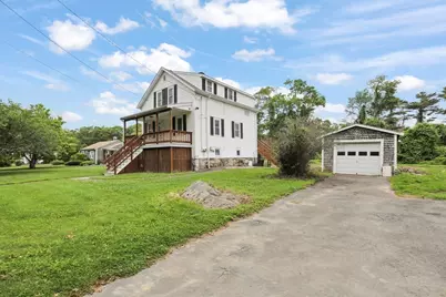 7 Aucoot Road, Mattapoisett, MA 02739 - Photo 1
