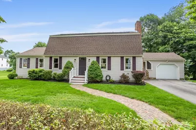 52 Diana Dr, Marlborough, MA 01752 - Photo 1