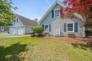 12 Richard Rd, Natick, MA 01760 - Photo 1