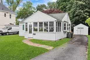 22 Arthur St, Framingham, MA 01702 - Photo 1