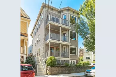 136 Hudson St #3, Somerville, MA 02144 - Photo 1