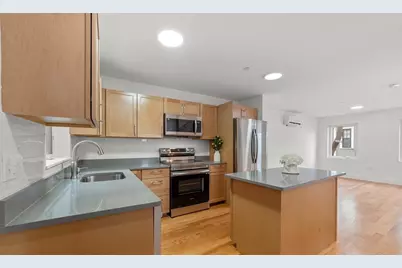 140 Prospect St #1, Cambridge, MA 02139 - Photo 1