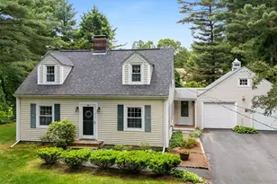 185 Chestnut St, Foxboro, MA 02035 - Photo 1