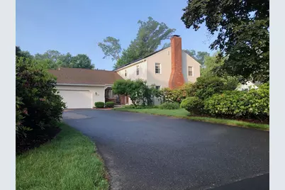 18 Bittersweet Ln, Wilbraham, MA 01095 - Photo 1