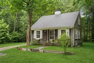 9 Captains Ln, Mattapoisett, MA 02739 - Photo 1