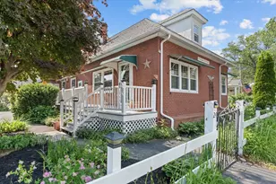 24 Arthur St, Methuen, MA 01844 - Photo 1