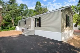 1237 Central St, Leominster, MA 01420 - Photo 1