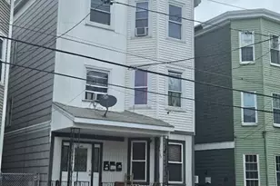 192 Chestnut St, Chelsea, MA 02150 - Photo 1