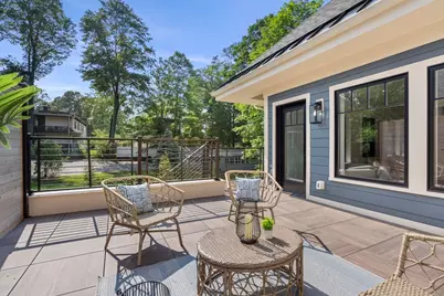 145 Warren St #5, Newton, MA 02459 - Photo 1