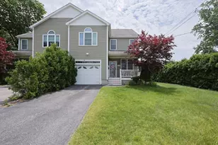 33 Webb Pl, Mansfield, MA 02048 - Photo 1