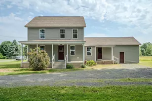 414 Russell St, Sunderland, MA 01375 - Photo 1
